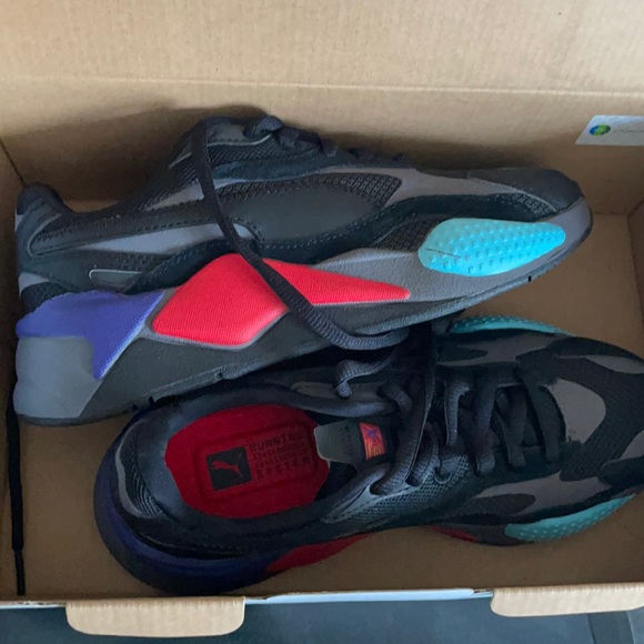 Pumas 5.5 - Picture 1 of 2